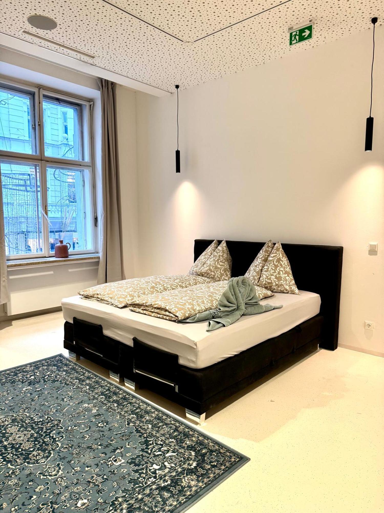 Apartment 140 M2